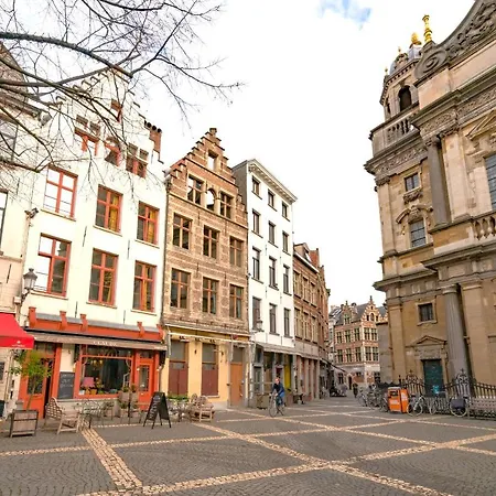 Appartamento The Hendrik Square